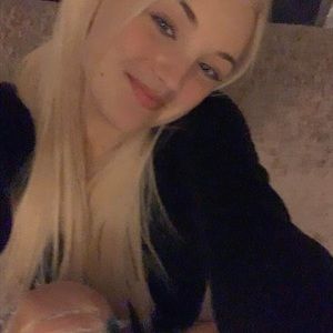 Meet your Posher, Alexus